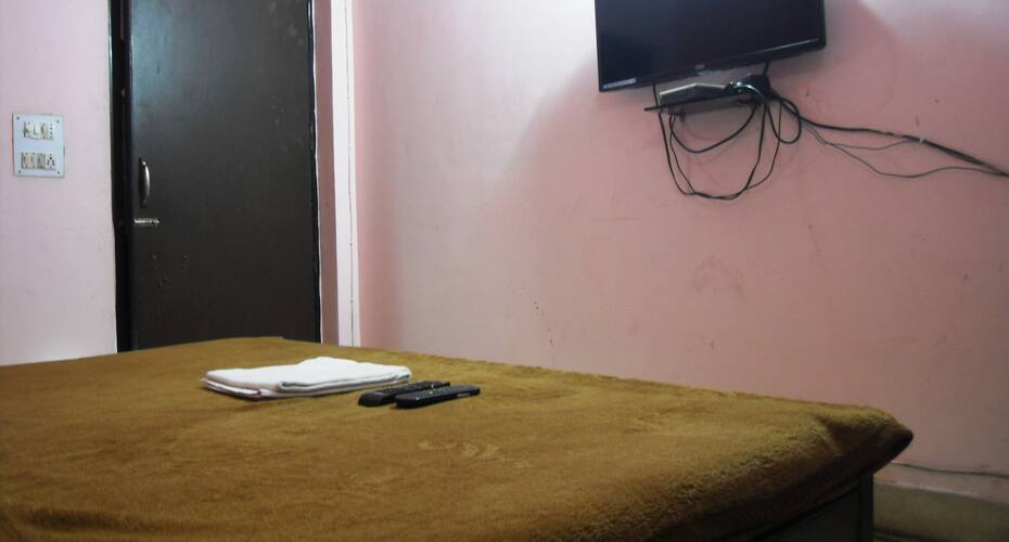 Shivam Guest House, Bhopal 5